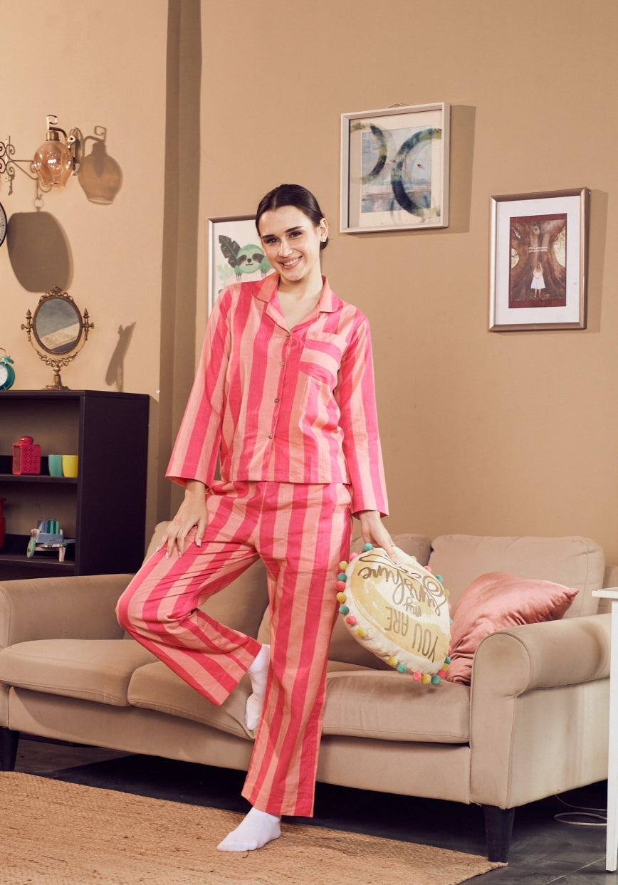 Chic Stripes Lounge Set – Cozy Meets Trendy! main image 0
