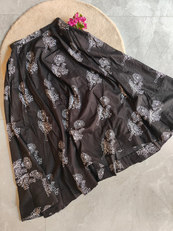 Rose Noir Black Skirt