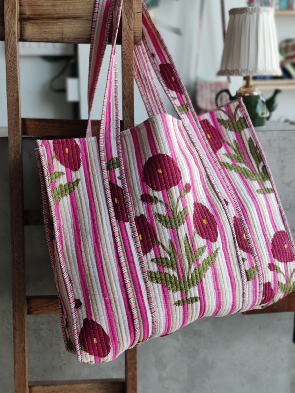 Tulip Tales Tote bag