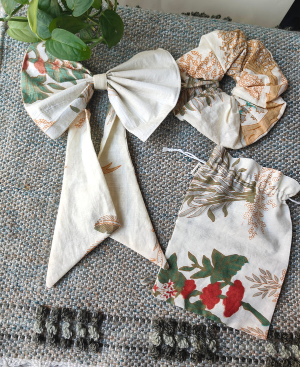 Cream Palm Hair Accessories Combo(Set of 3)