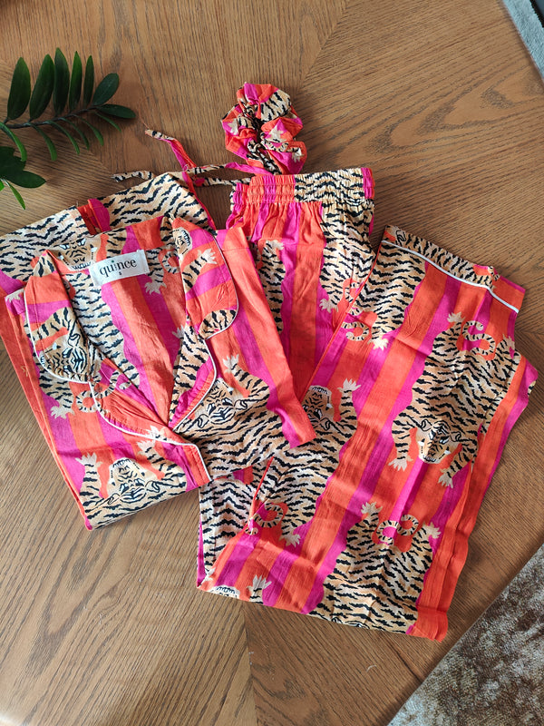 Tiger Snooze Pj set with Tote