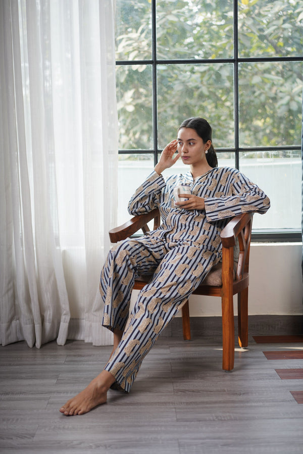 Night Safari Lounge Set