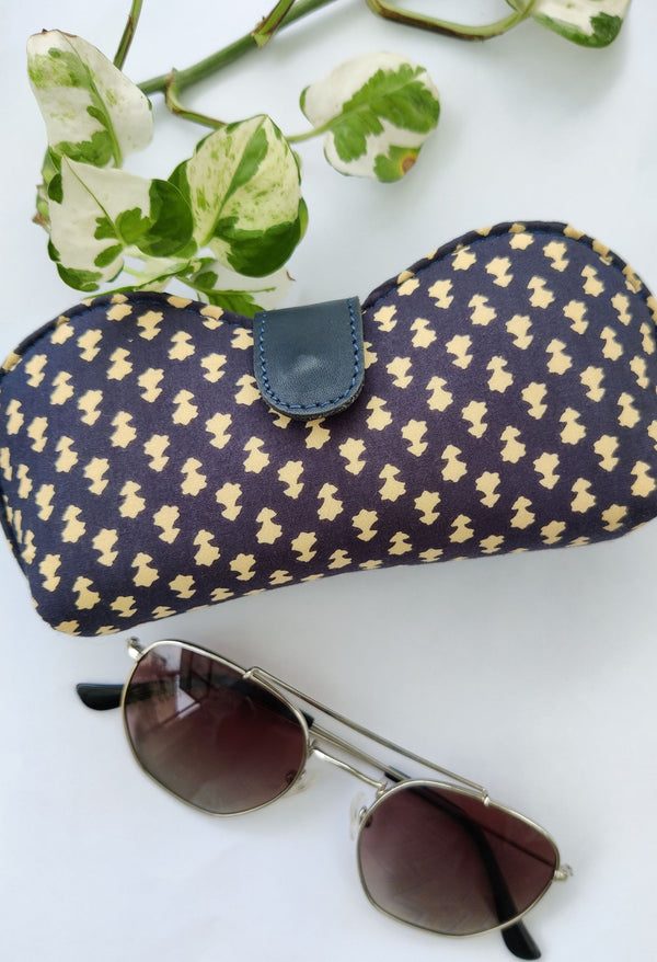 Spade & Shovel Eyewear Case